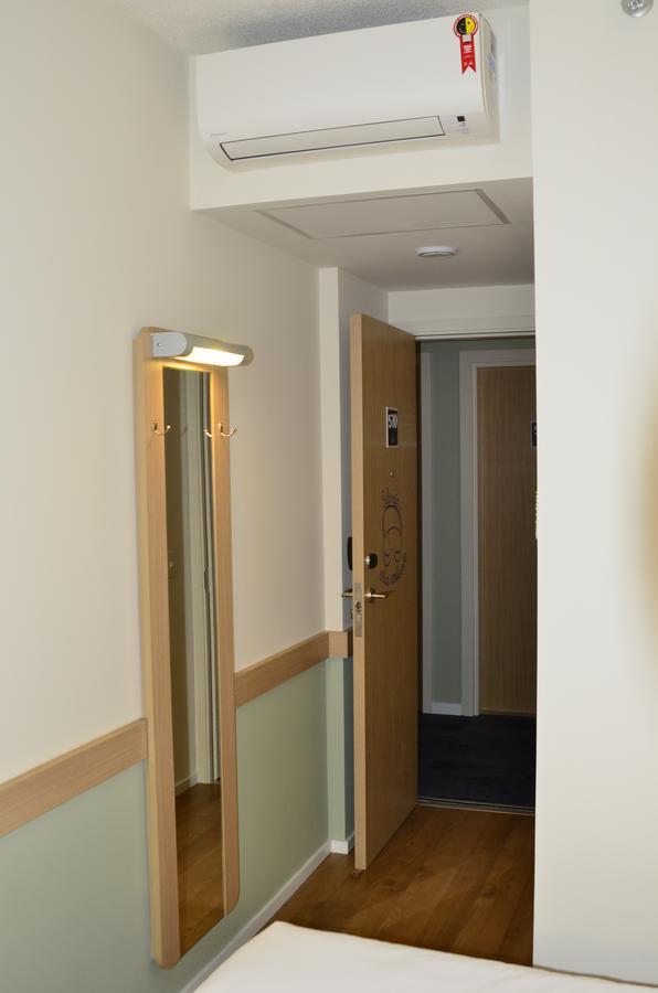 Triple Room,600970281:JPEG