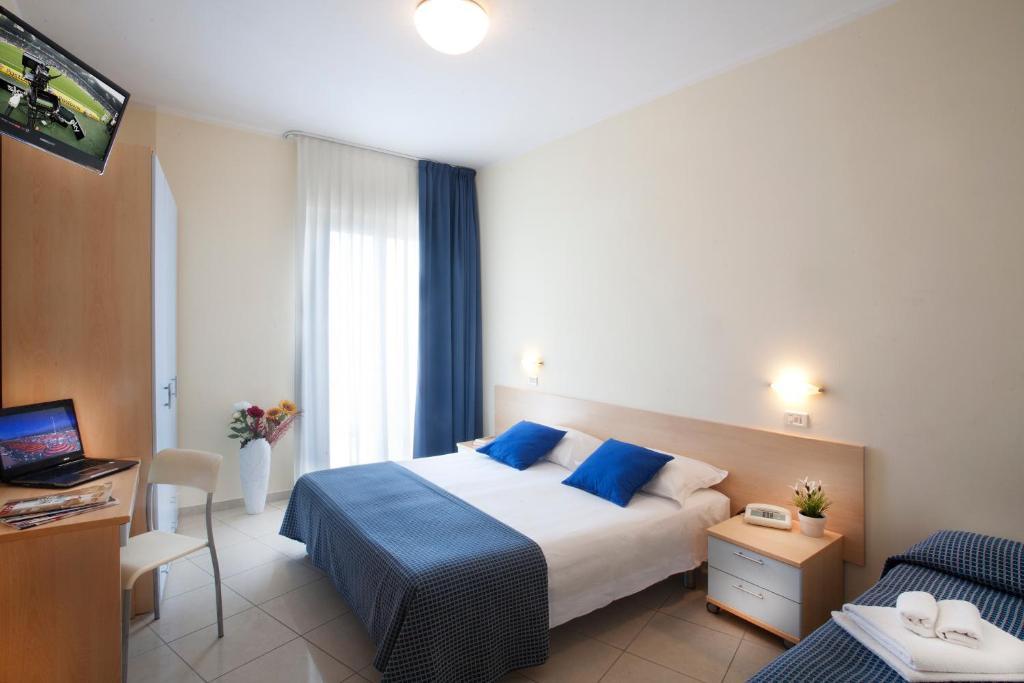 Quadruple Room Sea View