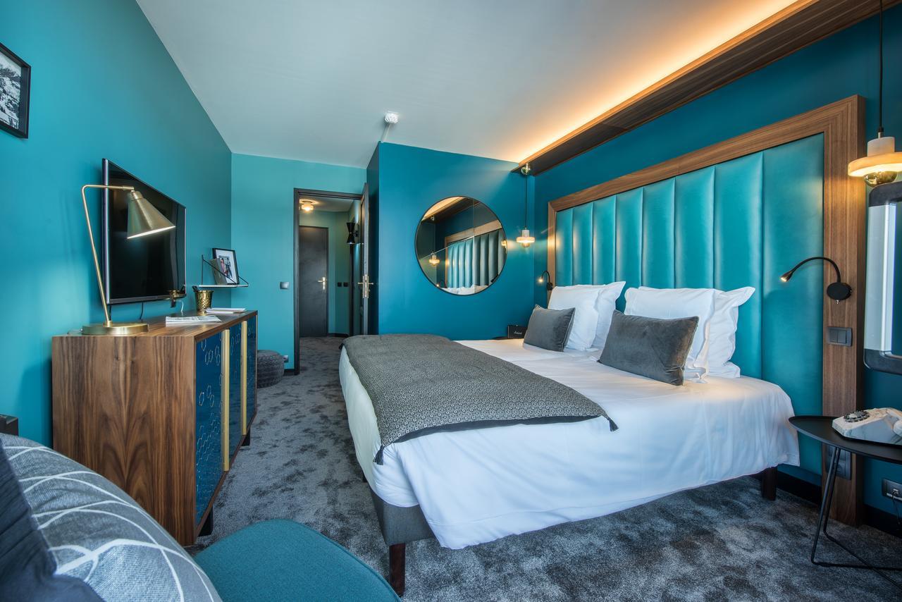 Chambre Triple avec Baignoire - Vue sur Village