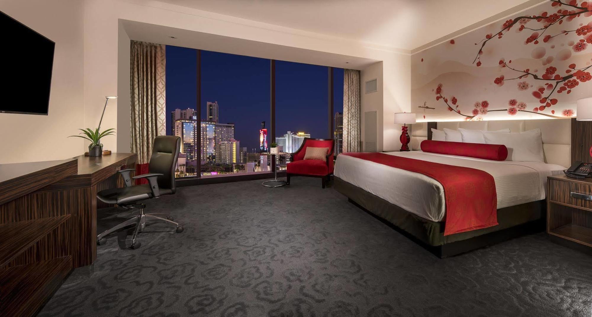 Deluxe King Room,432998631:JPEG