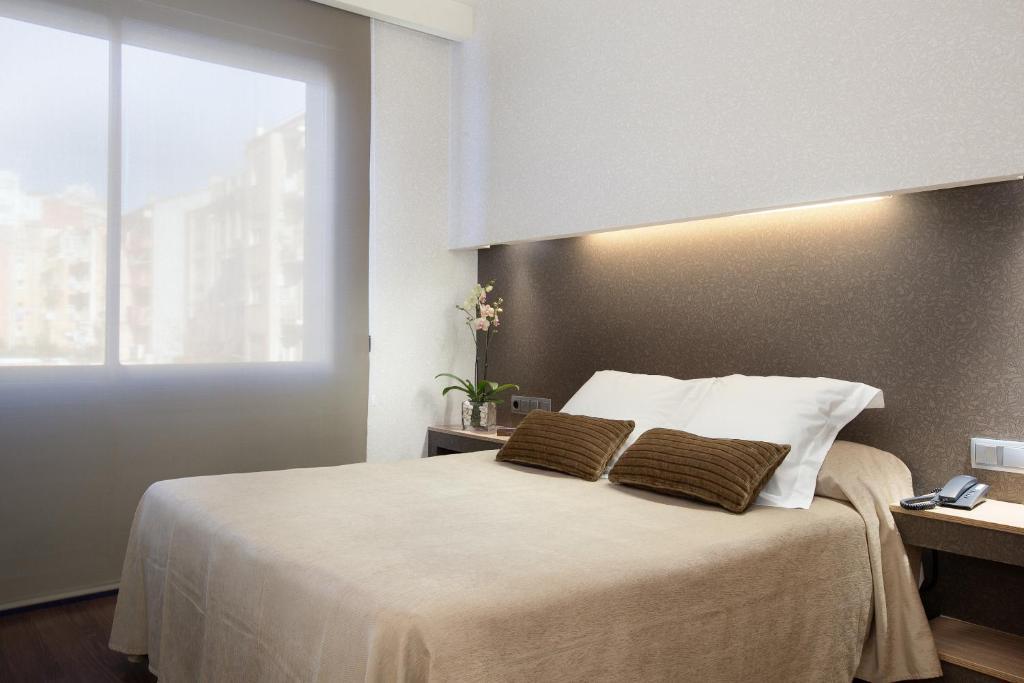 Double or Twin Room City View