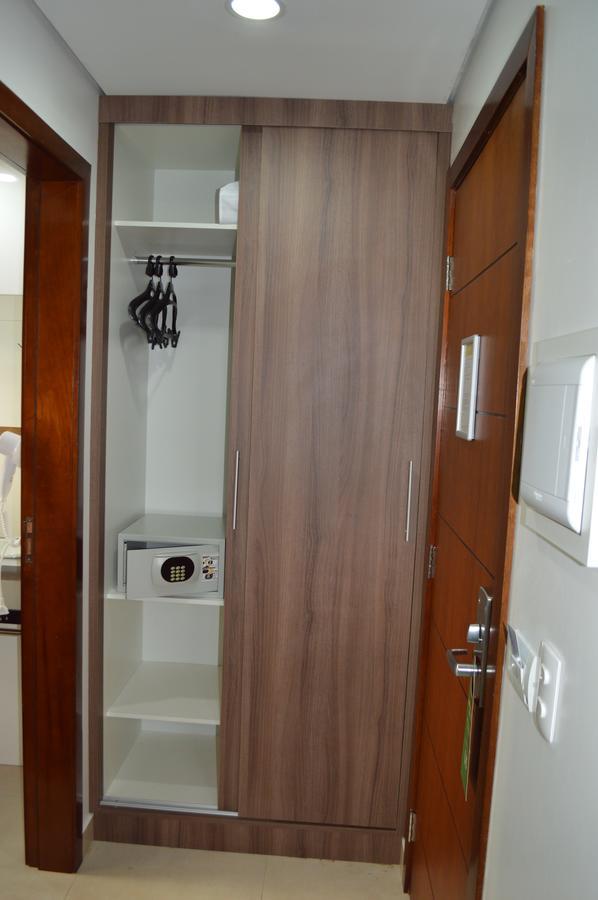 Double or Twin Room,608602524:JPEG