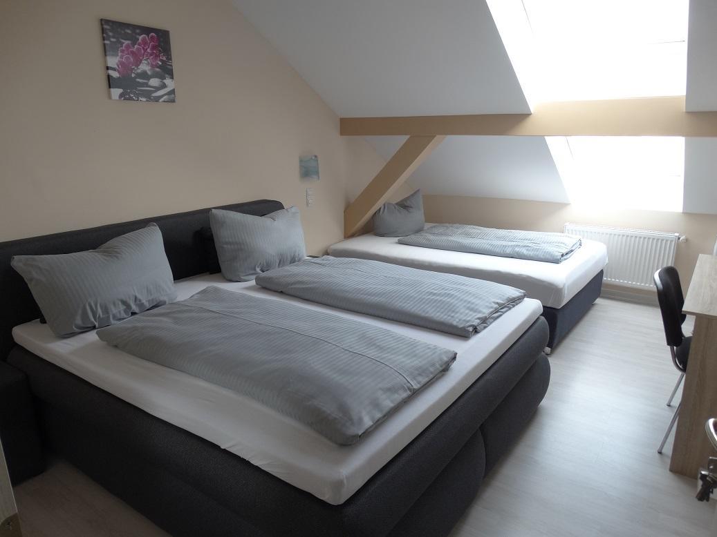 Budget Triple Room,608865528:JPEG