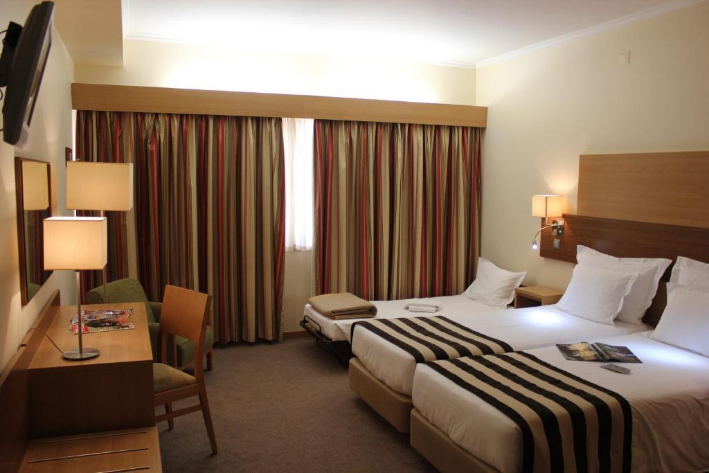 Twin Room Extra Bed,703787770:JPEG