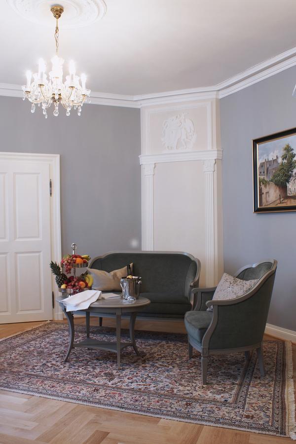 One-Bedroom Suite,609231724:JPEG