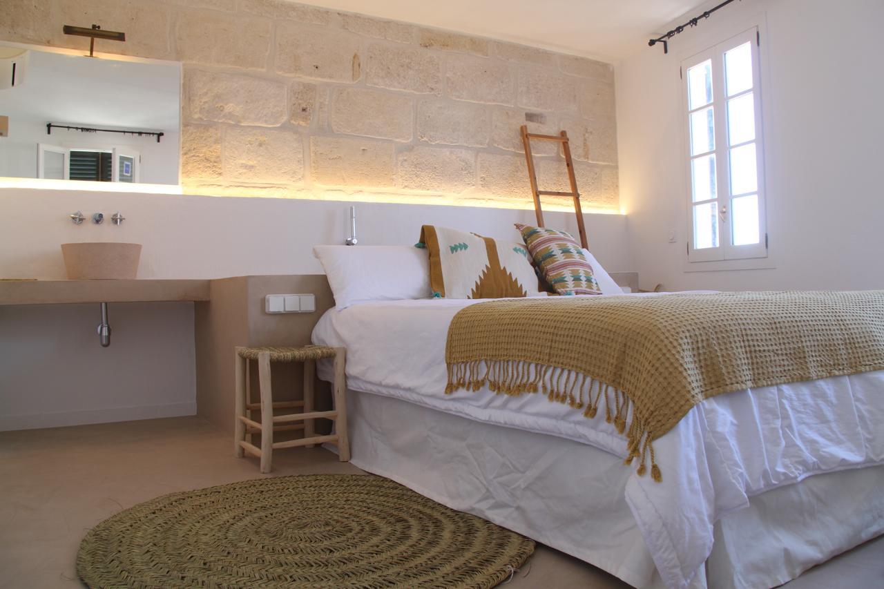 Deluxe Double Room Bath