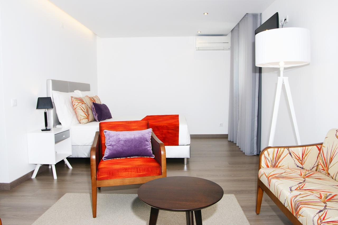 Suite with Balcony,605238354:JPEG