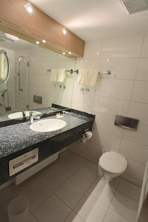 Large Double Room,415469232:JPEG