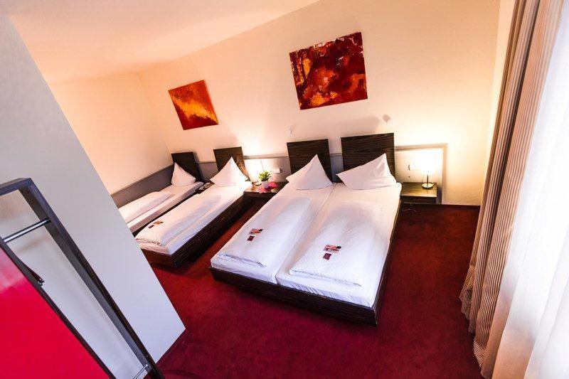 Quadruple Room,1624743881:JPEG