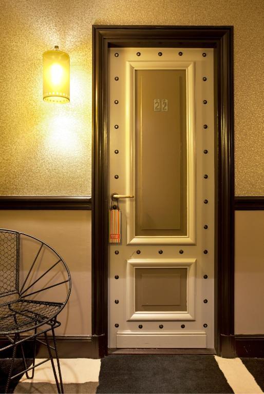 Deluxe Room,703876756:JPEG