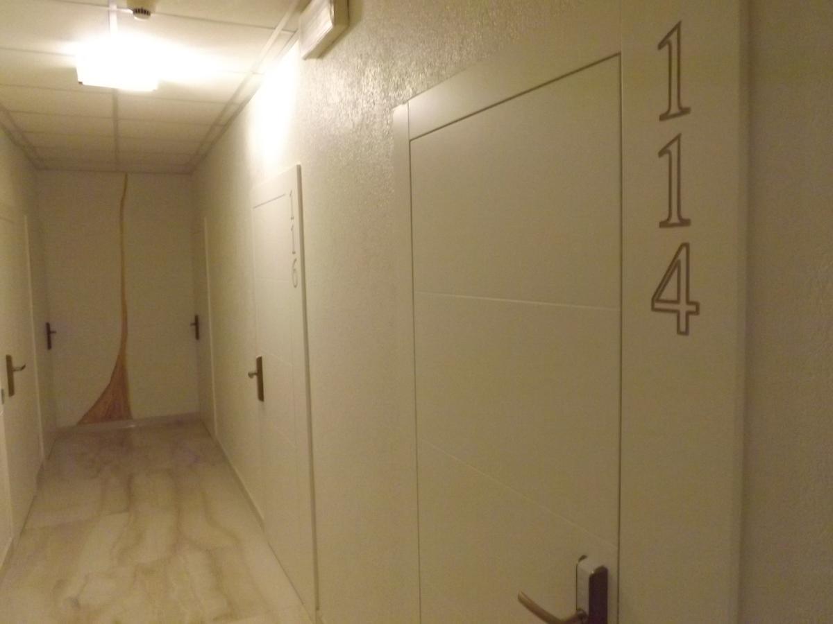 Triple Room Balcony,613336855:JPEG