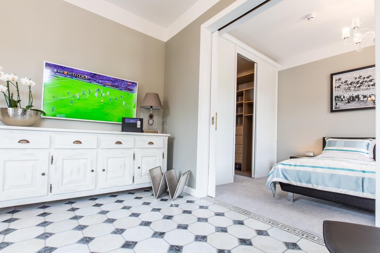 Presidential Suite