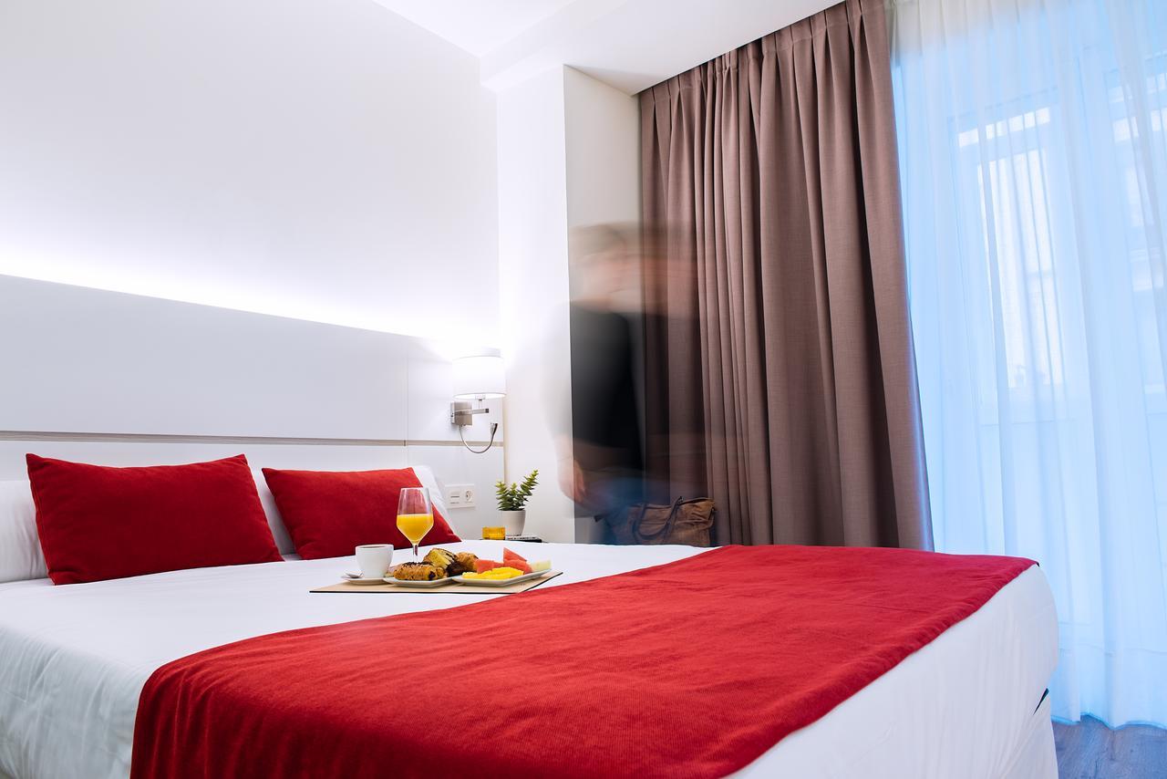 Deluxe Double or Twin Room Balcony,614220865:JPEG