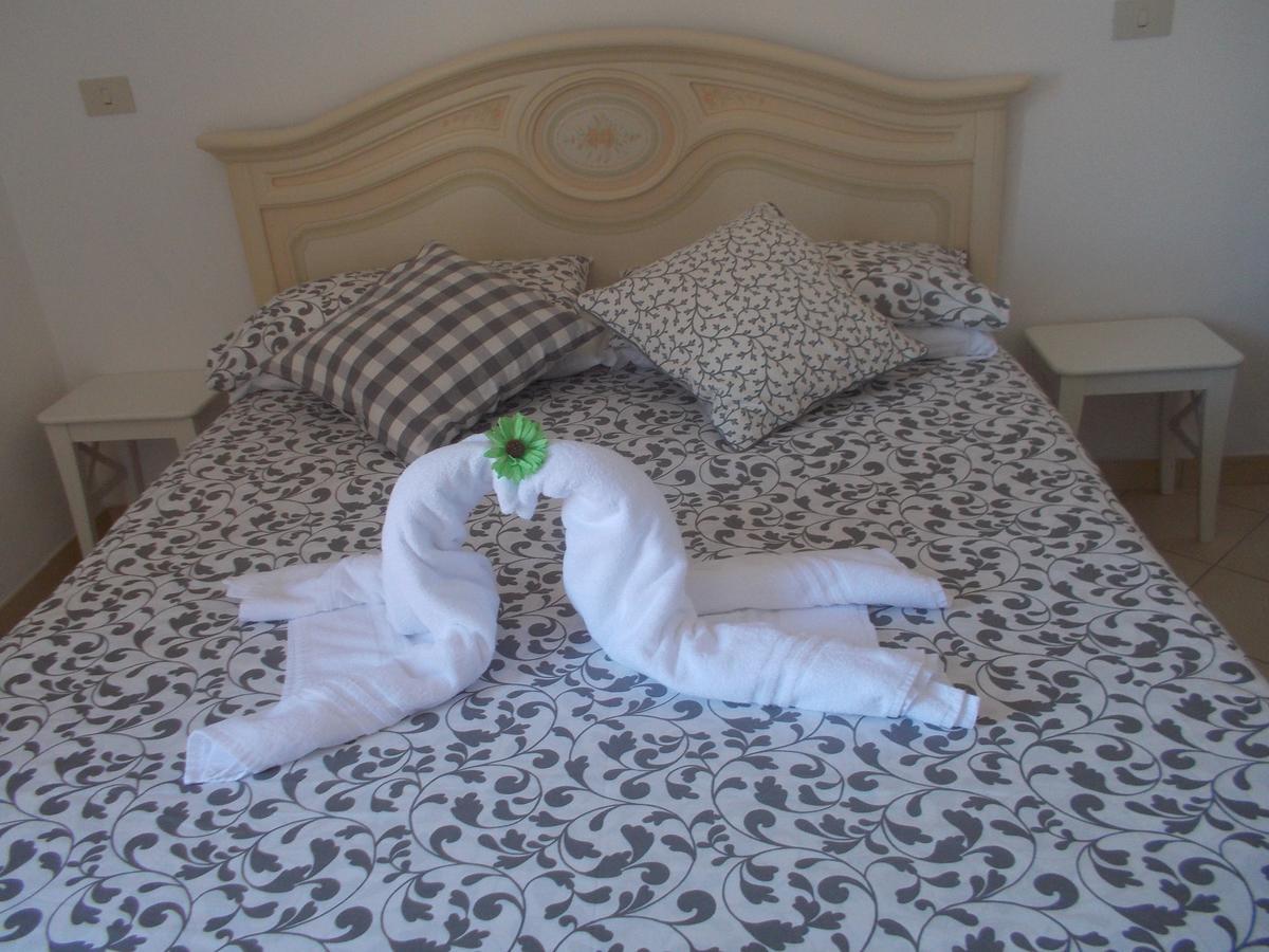 Double Room,614965715:JPEG