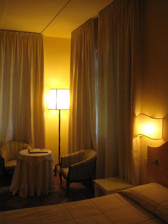 Double or Twin Room,658669458:JPEG