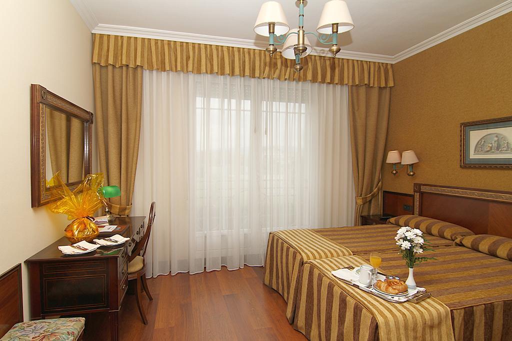 Double or Twin Room (1-2 Adults),227039687:JPEG