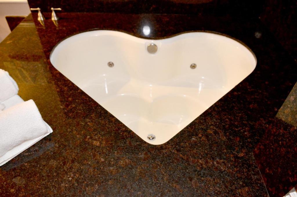 King Room Spa Bath