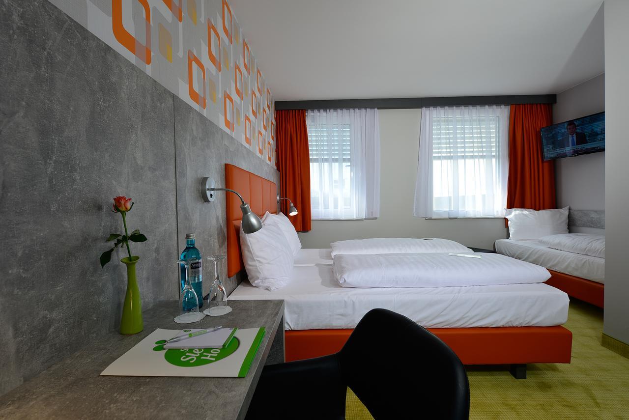Triple Room,714138082:JPEG