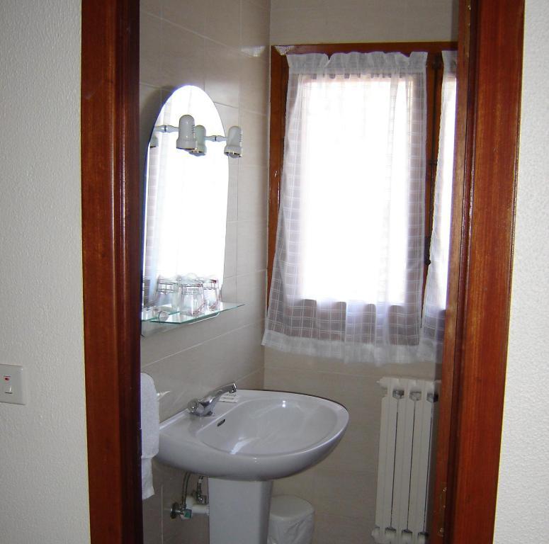 Triple Room,545600577:JPEG