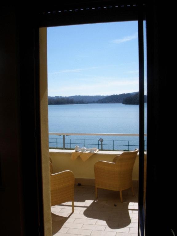 Quadruple Room Lake View,1498988557:JPEG