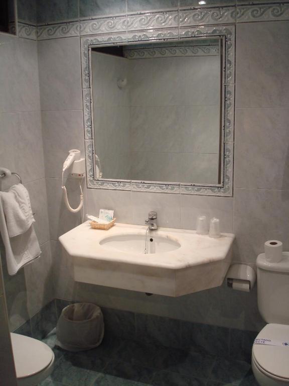 Triple Room,73800500:JPEG