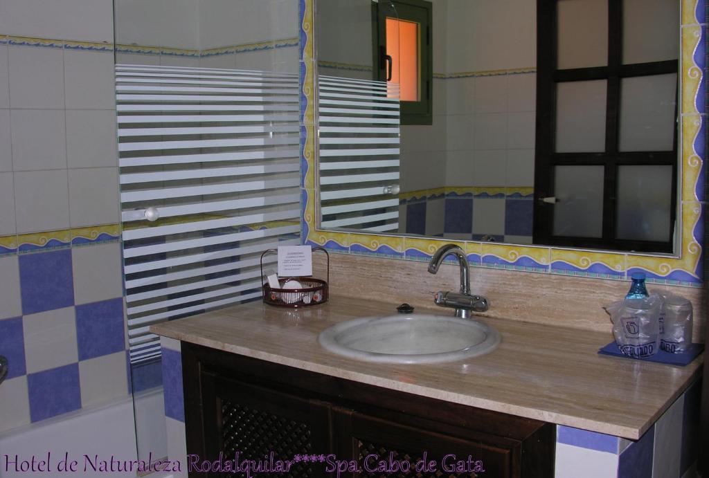Double or Twin Room,630126921:JPEG