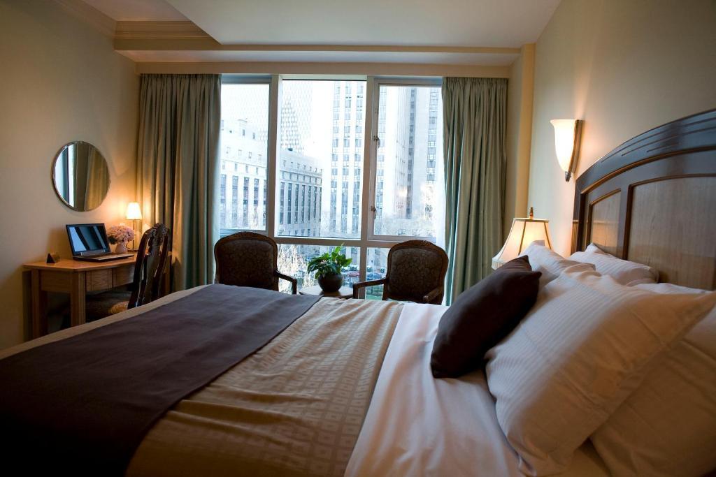 Deluxe King Room City View,704775169:JPEG