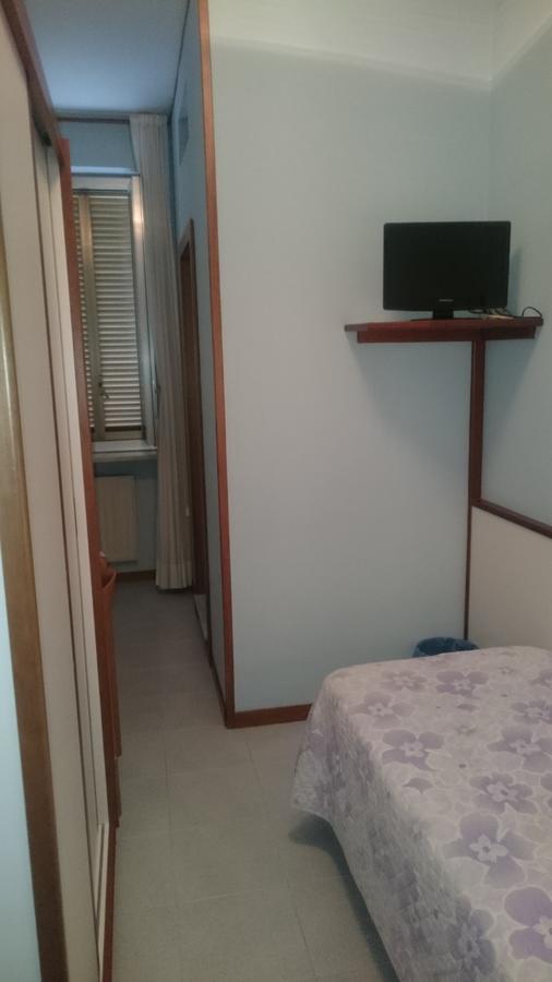 Budget Single Room,629482686:JPEG
