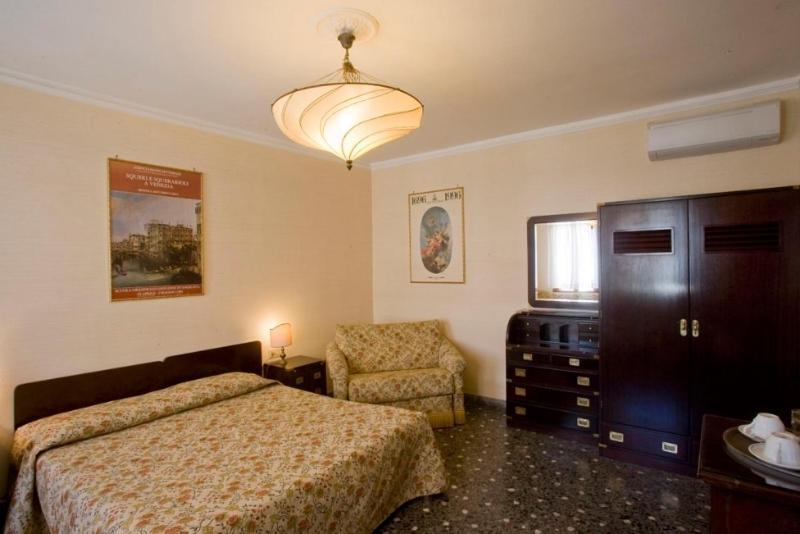 Quadruple Room,254726149:JPEG