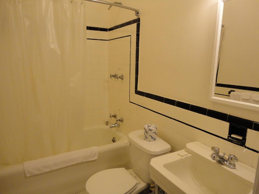 Double Room Two Double Beds