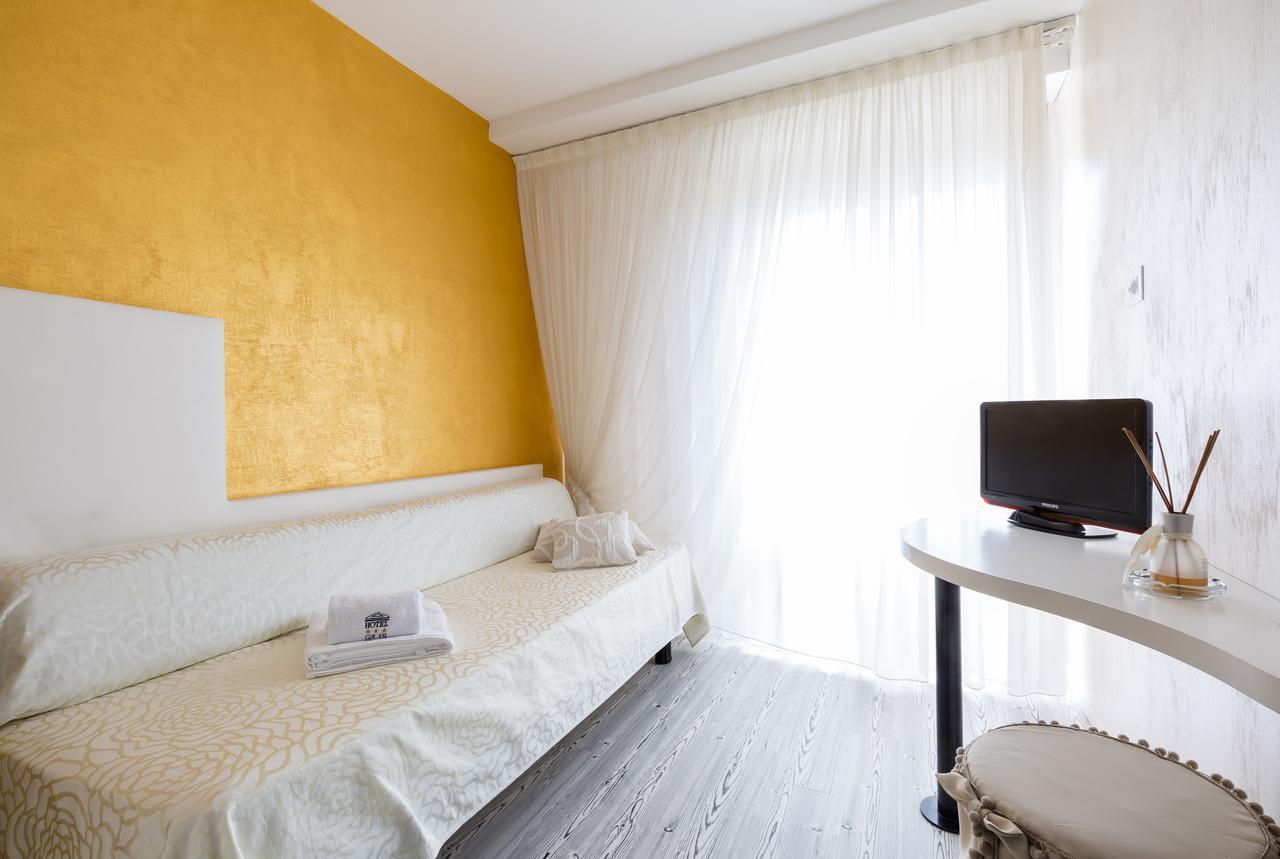 Executive Triple Room