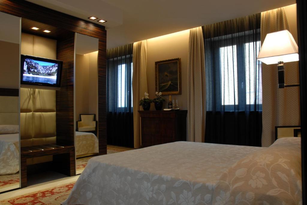 Junior Suite,63104887:JPEG