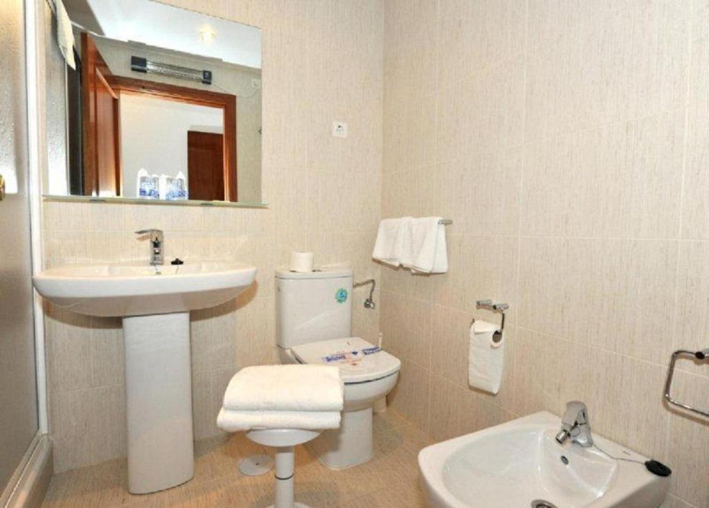 Double or Twin Room Sea View,917480926:JPEG