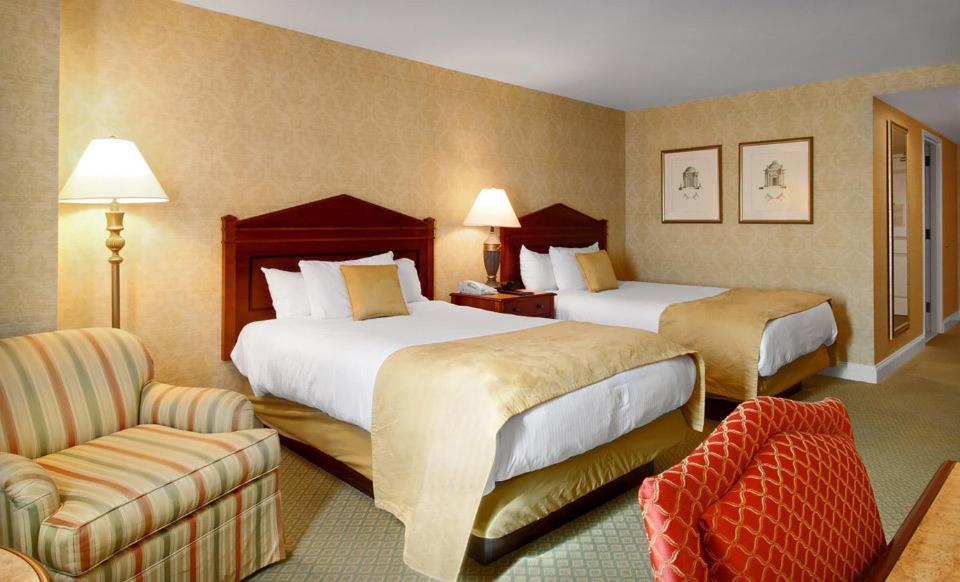 Deluxe Double Room Two Double Beds Non-Smoking