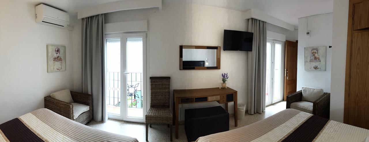 Quadruple Room,633080211:JPEG