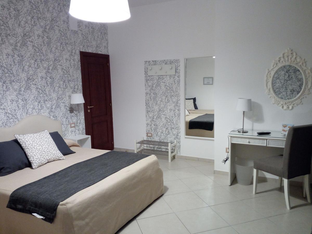 Triple Room,631089378:JPEG
