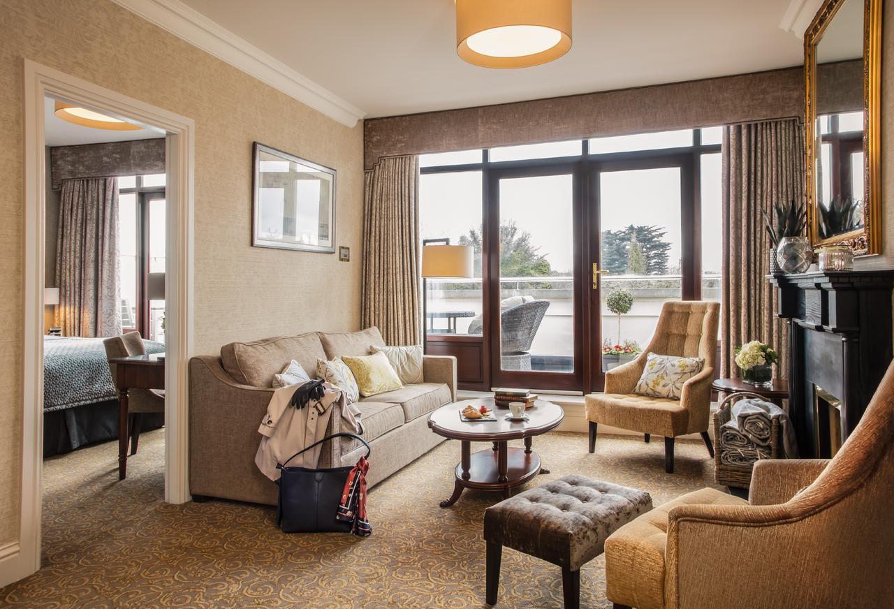 Suite Balcony,1290189388:JPEG