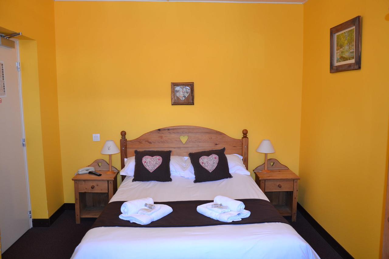 Double Room with Private External Toilet and Bathroom,631562034:JPEG