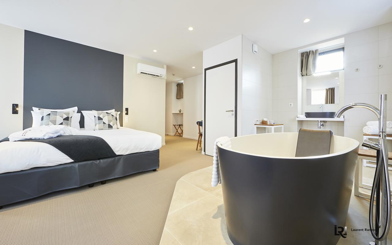 Deluxe Double Room,631562901:JPEG