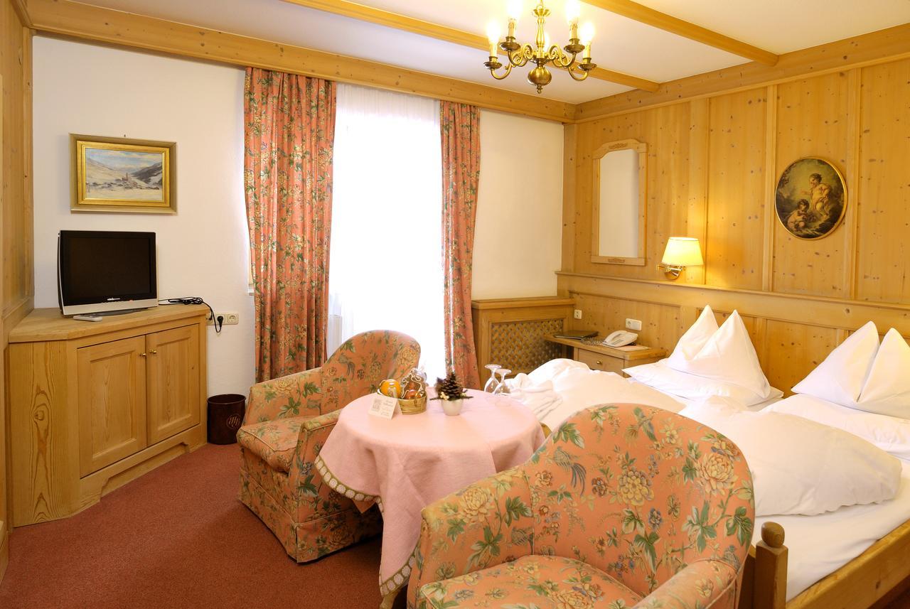 Budget Double or Twin Room,666500928:JPEG