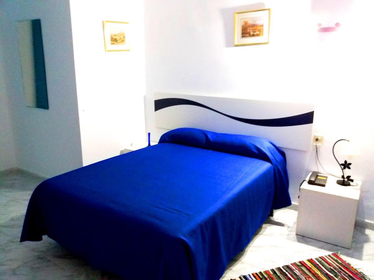 Double or Twin Room,780079866:JPEG