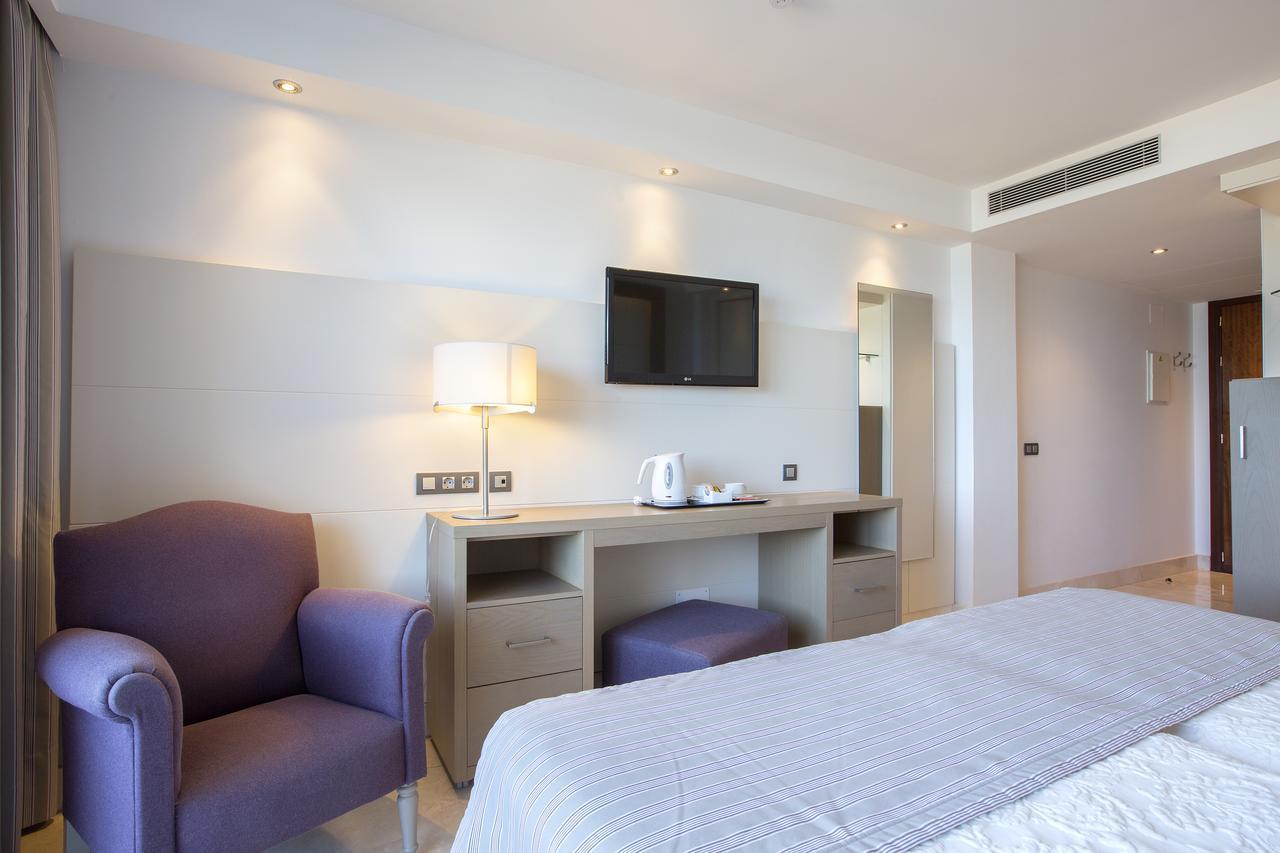 Double or Twin Room (2 Adults),631936821:JPEG