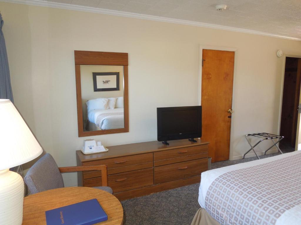 Double Room Two Double Beds