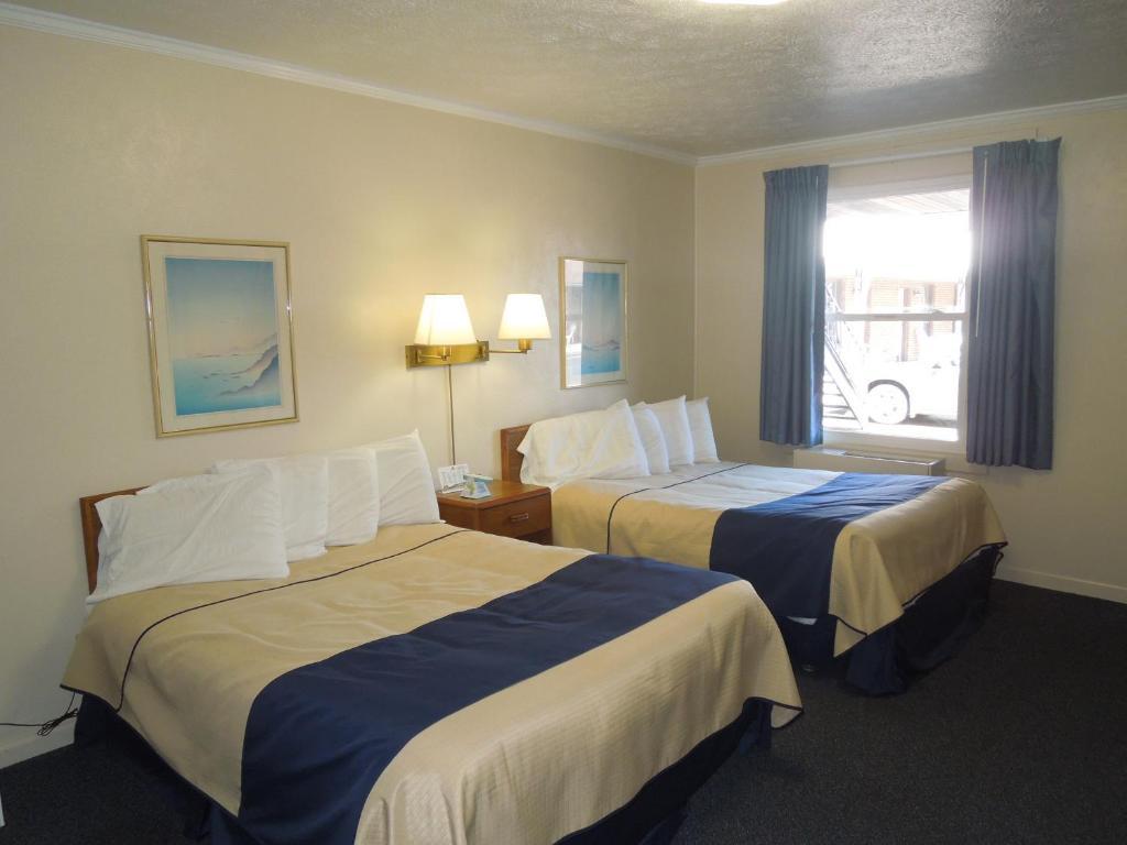 Double Room Two Double Beds