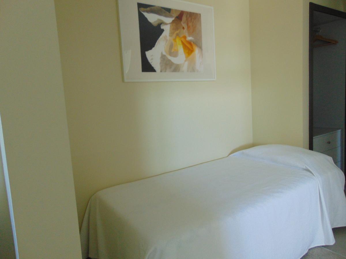 Family Room,632054868:JPEG