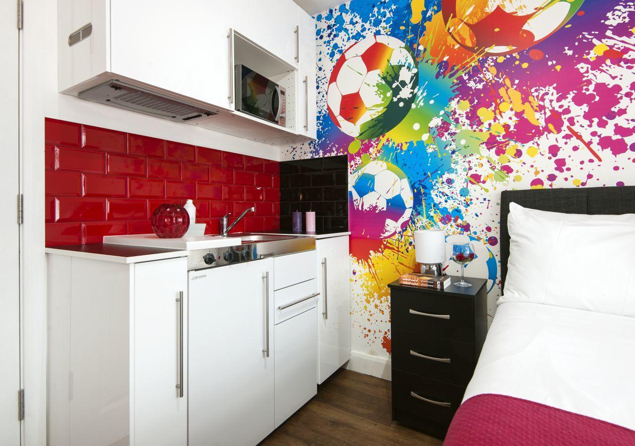 Deluxe Family Room
