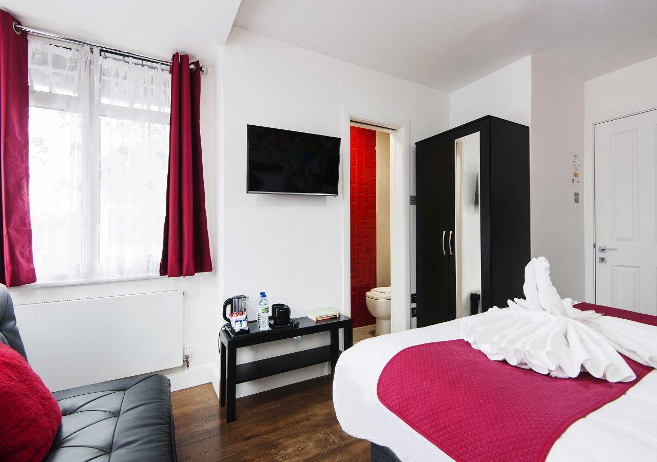 Deluxe Family Room