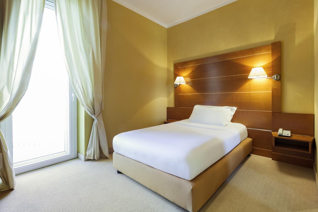 Standard Single Room,1705570322:JPEG