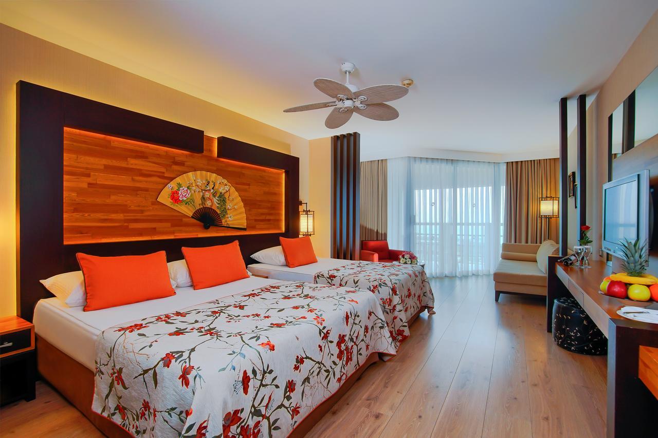Deluxe Double or Twin Room with Sea View,633070569:JPEG