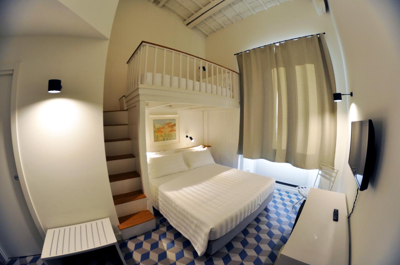 Superior Triple Room,587898825:JPEG
